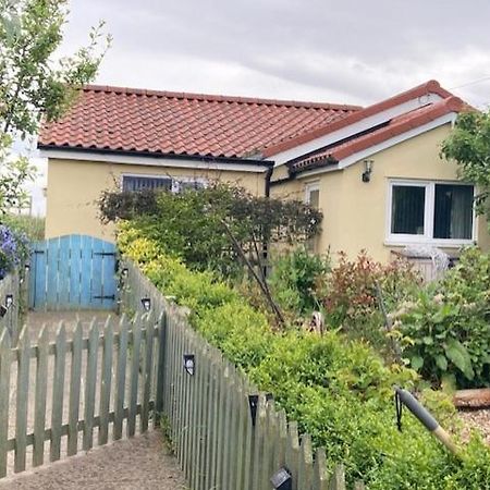 Seaview Bungalow Хорнси Экстерьер фото
